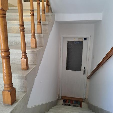 Apartment Gajic Belgrado Buitenkant foto