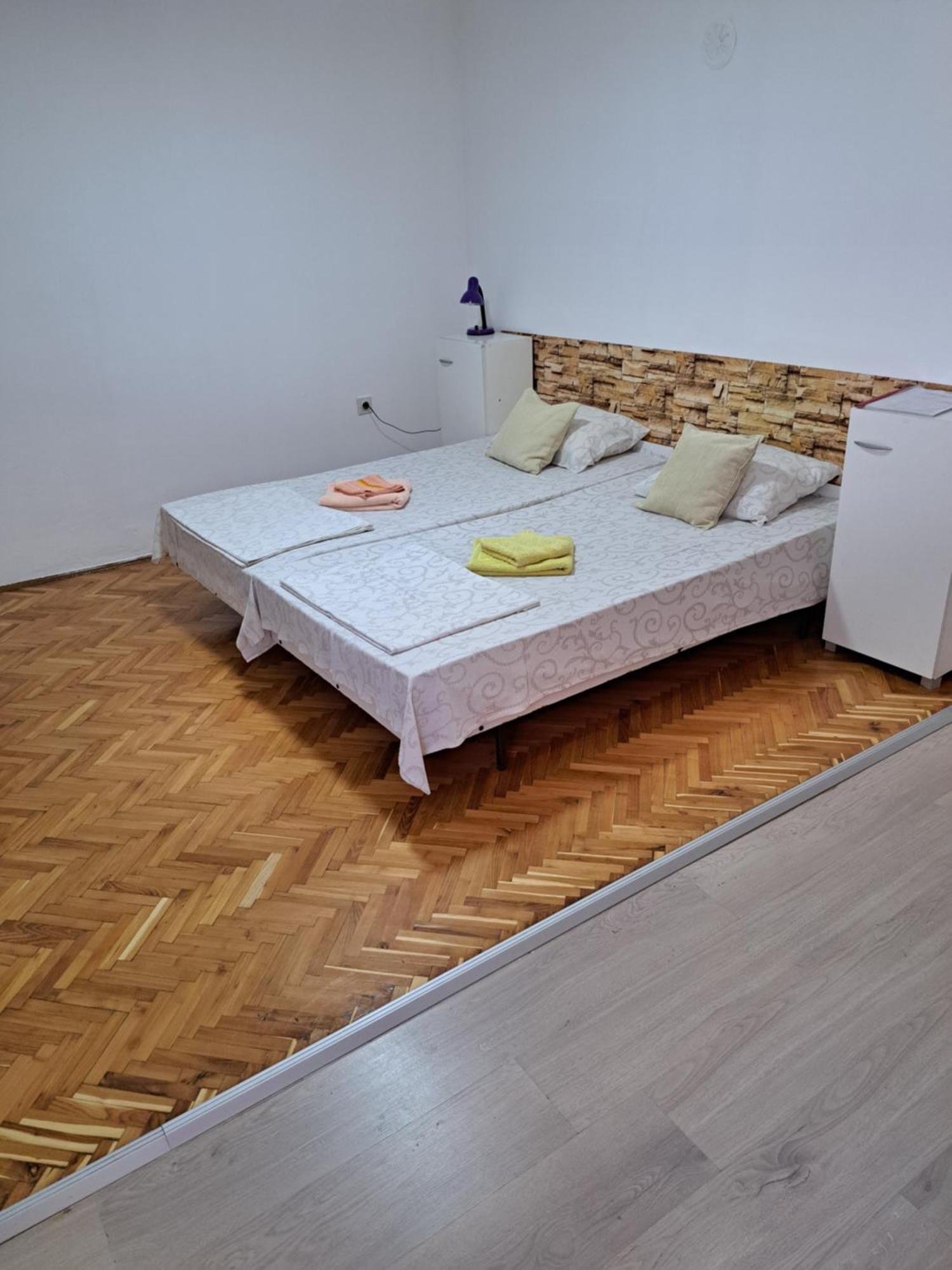 Apartment Gajic Belgrado Buitenkant foto