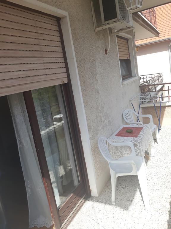 Apartment Gajic Belgrado Buitenkant foto